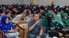 H Dahlan bersama Narasumber dan Peserta Webinar. FOTO : Prokopim