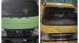 Penampakan Dua Truk Pengangkut Ribuan Liter BBM Bensin dan Solar Olahan dari Sumsel Diamankan Ditreskrimsus Polda Jambi Amankan. FOTO : HMs/Dhea 