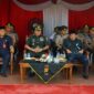 Kasrem 042/Gapu Kolonel Inf Ali Aminudin Hadiri Upacara Penutupan Pendidikan Bintara Polri di SPN Polda Jambi, Kamis (06/7/23). FOTO : PENREM