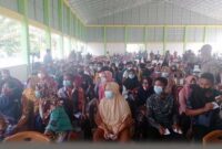 Pelaksanaan Vaksinasi yang telah dilaksanakan Sinergitas Polsek Betara, Forkopincam dan Puskesmas Kecamatan Betara, Tanjab Barat. FOTO : BAS
