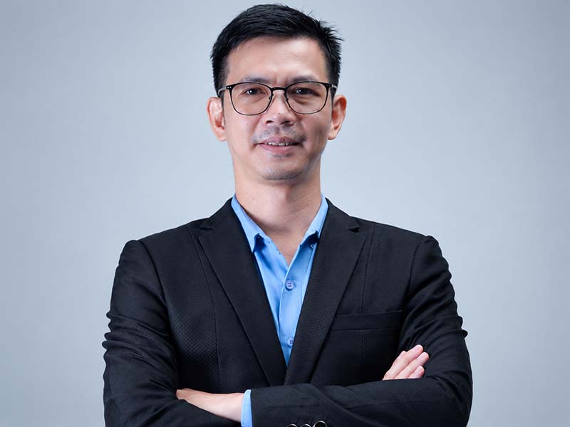 Vinsensius, S.Fil., M.M. adalah dosen di Akademi Keuangan dan Perbankan Grha Arta Khatulistiwa Pontianak. (FOTO : Dok. Pribadi Vinsensius, S.Fil., M.M)
