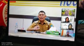 FOTO : Tangkapan Layar Wakil Bupati Tanjabbar Hairan saat memberikan pengarahan kepada peserta Latsar CPNS secara virtual, Selasa (06/04/21)