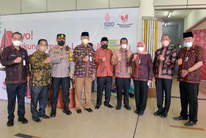 Bambang Bayu Suseno Hadiri Peluncuran Gernas BBI Ke-3 yang dilaksanakan di Lapangan Parkir Bandara Sulthan Thaha Jambi, Rabu (19/01/22). FOTO : Noval/Ist