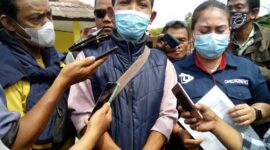 Damanhuri wartawan media3.id Ketika Membuat Laporan di Kantor Kapolsek Rengasdengklok, Senin (7/3/22)