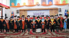 Wisuda ke-97 Program Doktor, Magister, Profesi, Sarjana, Diploma Universitas Jambi semester Ganjil Tahun Akademik 2021/2022, di Balairung Pinang Masak Unja Mendalo, Sabtu (29/1/22). FOTO : Humas UNJA/Val