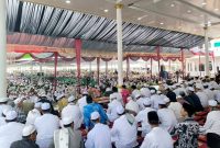 Ketua DPRD Tanjab Barat Hamdani Hadiri Haul Akbar Syekh Abdul Qadir Al-Jailani di Ponpes Al-Baqiyatush Shalihat Kuala Tungkal. FOTO : HMS