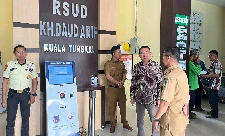 Ketua DPRD Tanjab Barat Sidak RSUD dalam Rangka HKN ke-61. FOTO : HMS