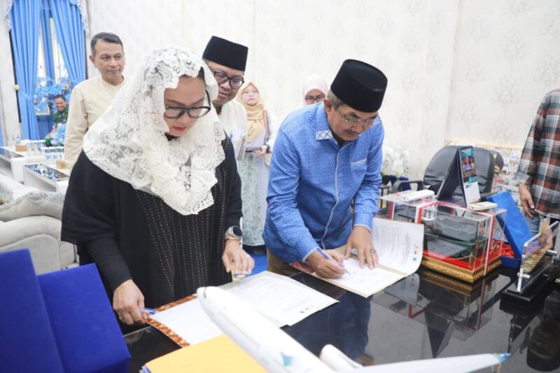 Anwar Sadat Ajak PetroChina Berkolaborasi Tingkatkan SDM dan Ekonomi Umat dalam Buka Puasa Bersama. FOTO : IST