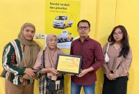 YPSSI Tunjukkan Komitmen Perlindungan Penumpang, Salurkan Kompensasi Rp12 Juta di Jambi. FOTO : HSM MAXIM