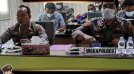 Kapolres Tanjab Barat AKBP Guntur Saputro, SIK, MH gelar Zoom Meeting dengaan jajaran, Sabtu (27/03/21).