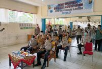 Kapolda Jambi Vicon Bersama Kapolri Terkait Vaksinasi Anak dan Lansia di SDN 66 Kota Jambi, Selasa (8/2/22). FOTO : HUMAS POLDA
