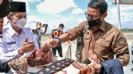 Wagub Abdullah Sani Ketika Sambut Kunjungan Menteri Pariwisata Dan Ekonomi Kreatif (menparektraf) RI, Rabu (2/3/22).