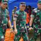 Danrem 042Gapu Brigjen TNI Supriono menyambut dan Mendamping Pangdam II/Sriwijaya Mayjen TNI Yanuar Adil saat Kunker di Jambi, Rabu (6/9/23). FOTO : PENREM