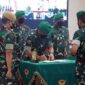 Pangdan II/Swj Mayjen TNI Agus Suhardi Pimpin Sertijab Danrem 042/Gapu dan Danrem 043/Gatam di Gedung Sudirman Makodam II/Sriwijaya Jln. Jenderal Sudirman KM 2,5 Palembang, Selasa (15/2/22). FOTO : Pendam
