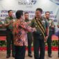 BKKBN Republik Indonesia kukuhkan Danrem 042/Gapu Brigjen TNI Supriono menjadi Duta Bapak Asuh Anak Stunting (BAAS) Provinsi Jambi, Kamis (25/8/22). FOTO : Penrem.