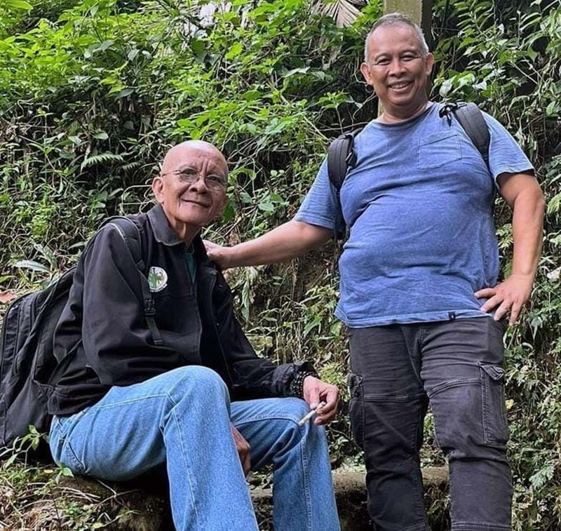 Jacob Ereste Memasuki Wilayah Pengembaraan Spiritual yang Mengasyikkan. FOTO : ISt