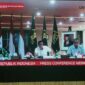 Menkumham Yasonna Laoly dalam konferensi pers daring yang didampingi Menteri Koordinator Politik Hukum dan Keamanan (Menko Polhukam) Mahfud MD, Rabu (31/03/21). FOTO : LAMPUNG POST