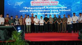 Gubernur Jambi Al Haris membuka secara resmi Musyawarah Perencanaan Pembangunan (MUSRENBANG) dalam rangka penyusunan RKPD Provinsi Jambi Tahun 2024 di Swiss Bell Hotel, Rabu (05/04/23). FOTO : Hms