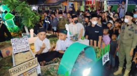 Begini Meriahnya Pawai Takbiran di Tanjab Barat Sambut 1 Syawal 1443 Hijriah, Minggu (1/5/22) Malam. FOTO : FM/Ist