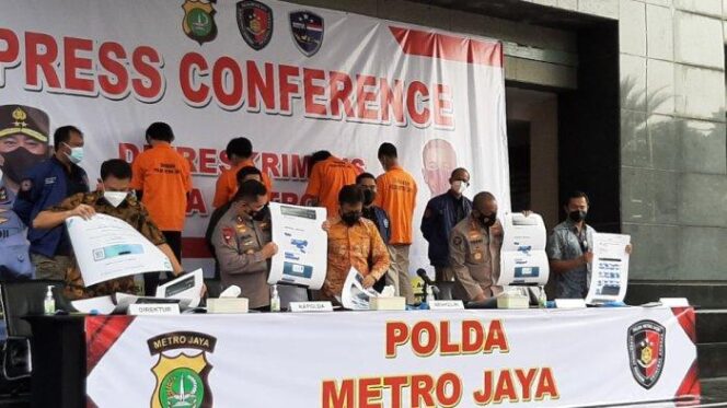 Kapolda Metro Jaya Irjen Fadil Iman Saat Gelar Pres Rilis di Polda Metro Jaya, Jakarta, Jumat (03/9/21). FOTO : TRIBUNNES.COM
