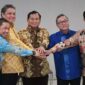 Jajaran Ketua Umum Partai Politik (parpol) Anggota Koalisi Indonesia Maju (KIM).[FOTO : ANTARA/Hafidz Mubarak A/cnn]


