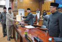 DPRD Tanjab Barat Gelar Paripurna Mendengarkan Pidato Pertama Bupati Anwar Sadat. FOTO : IST