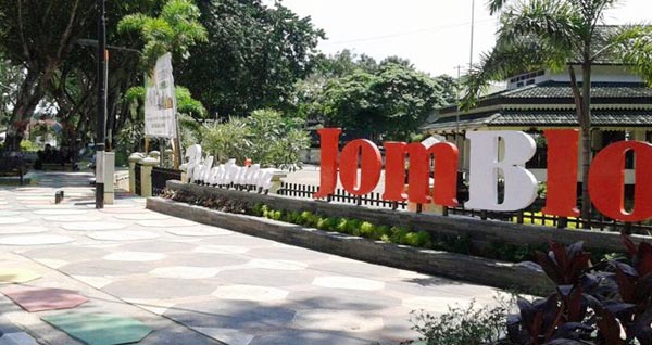 Taman Pedesterian Jomblo dan Kawasan Tugu Keris Kotabaru. FOTO : Ist
