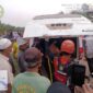 Evakuasi Ali & Sumiati Dua Korban Tenggelam di Sungai Batanghari oleh Tim SAR Gabungan. [FOTO : HMS BASARNAS JAMBI]